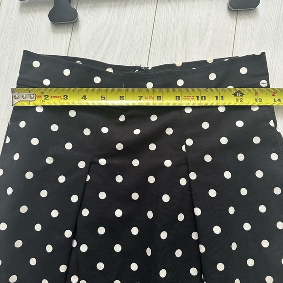 CAROLINA HERRERA POLKA-DOT PLEATED DAY SKIRT - SIZE 4 - Picture 13 of 13